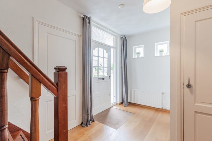 Foto 36 van Schoolstraat 6