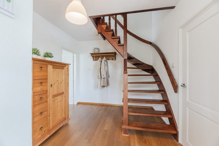 Foto 37 van Schoolstraat 6