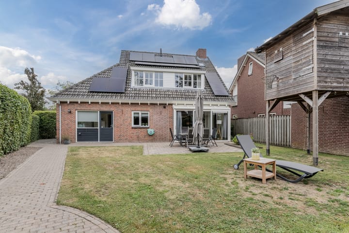 Foto 61 van Schoolstraat 6