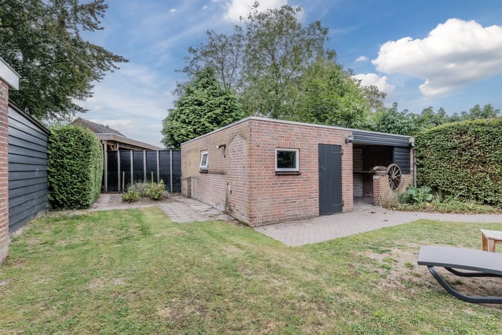 Foto 67 van Schoolstraat 6