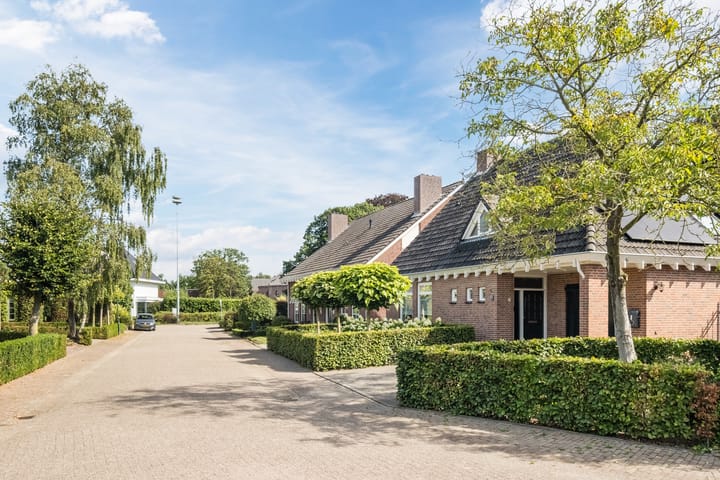 Foto 70 van Schoolstraat 6