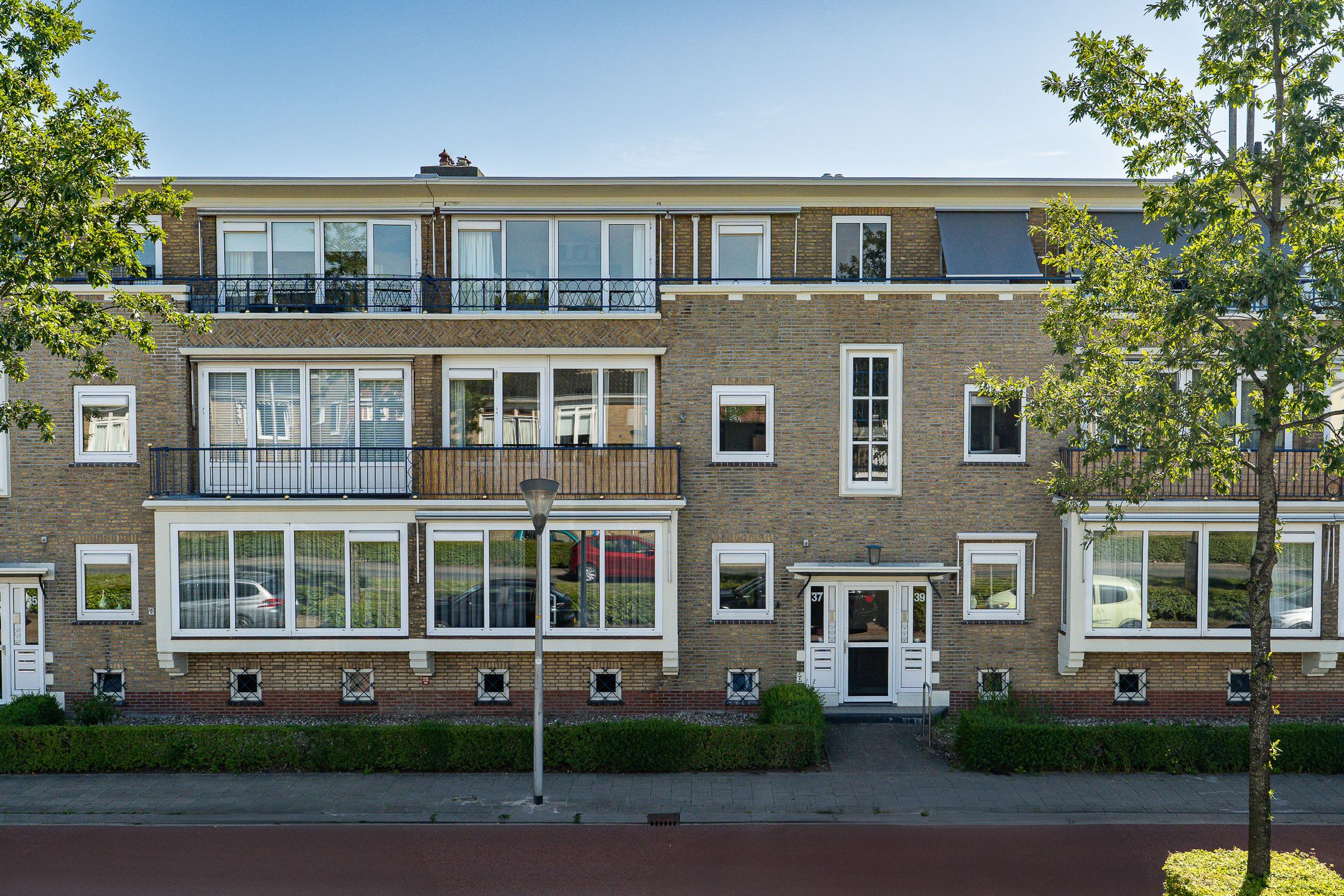 Foto 30 van Heliconweg 37-C