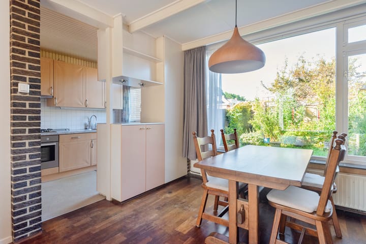 Photo 7 of Kennemerlandstraat 53