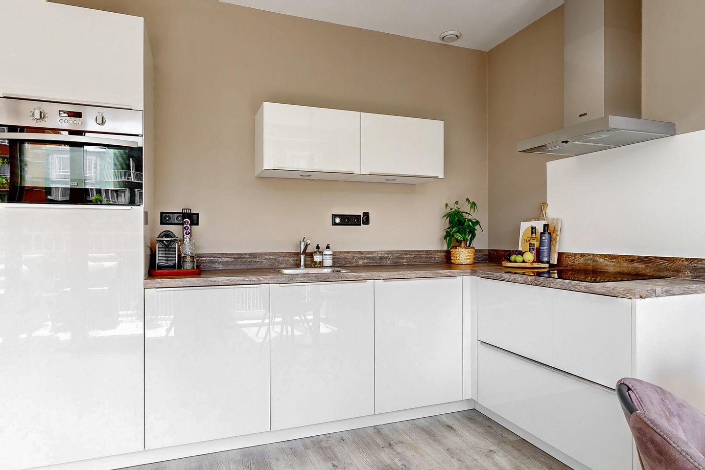 Foto 14 van Londenstraat 16