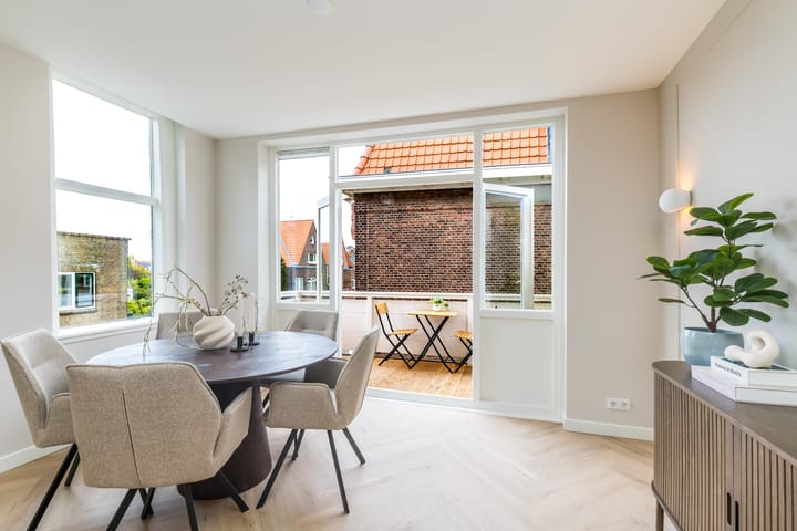 Foto 12 van Berglustlaan 14-B