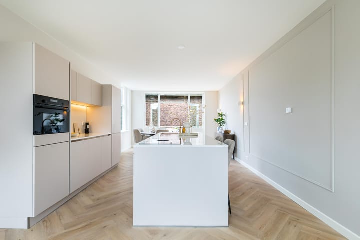 Foto 10 van Berglustlaan 14-B