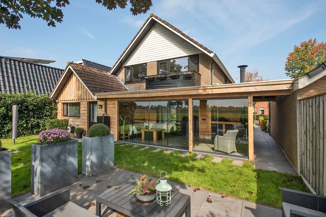 Photo 2 of Pastoor Petersstraat 75