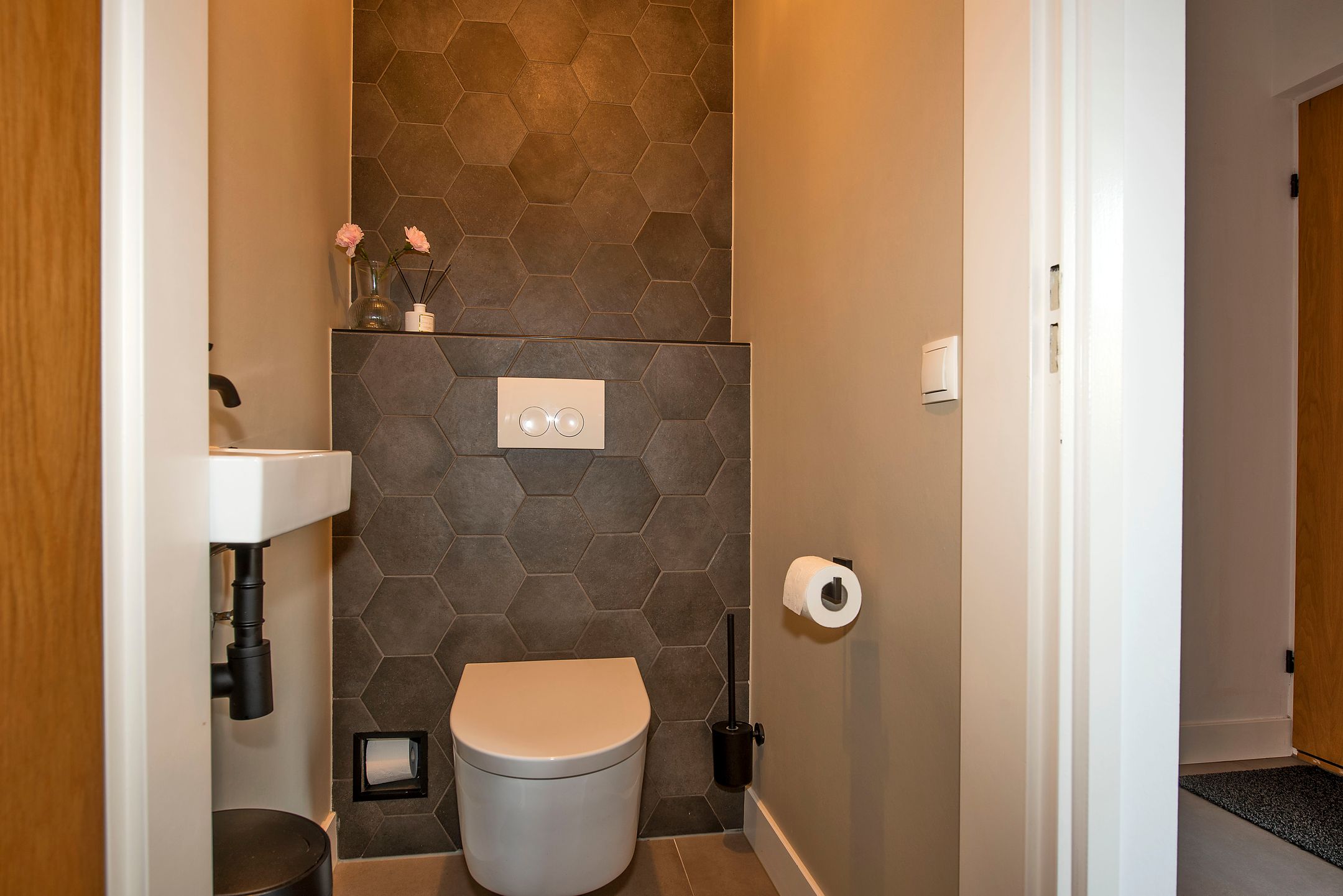 Photo 6 of Pastoor Petersstraat 75