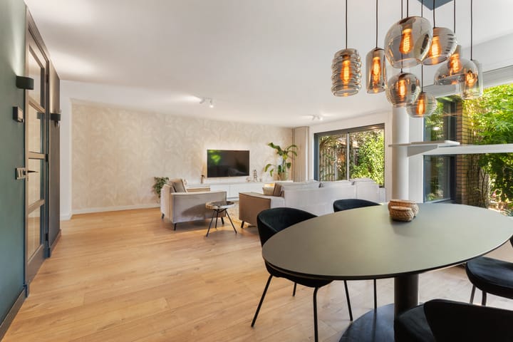 Foto 15 van Februaristraat 132