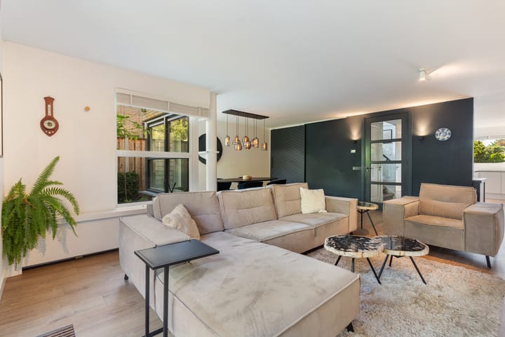 Foto 17 van Februaristraat 132