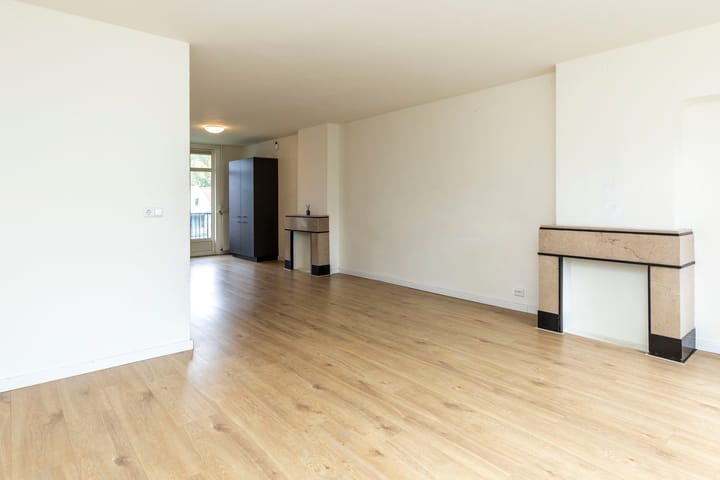 Foto 12 van Voornsevliet 11-C