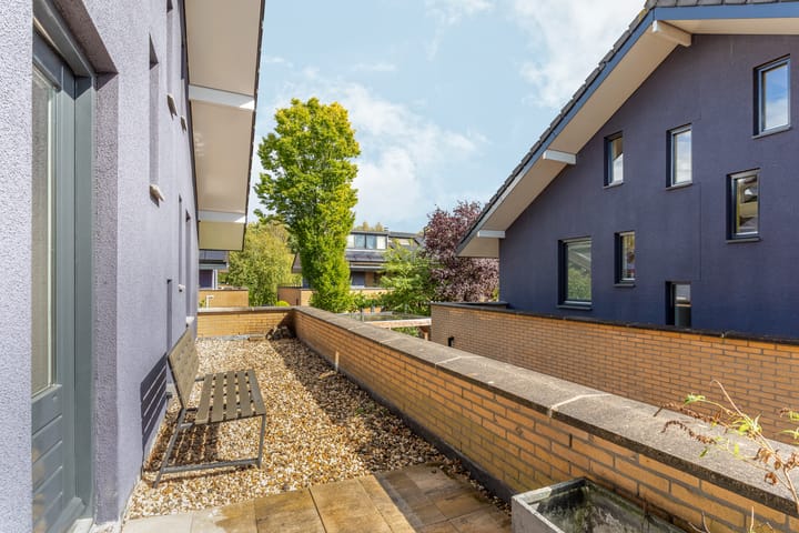 Foto 45 van Februaristraat 132