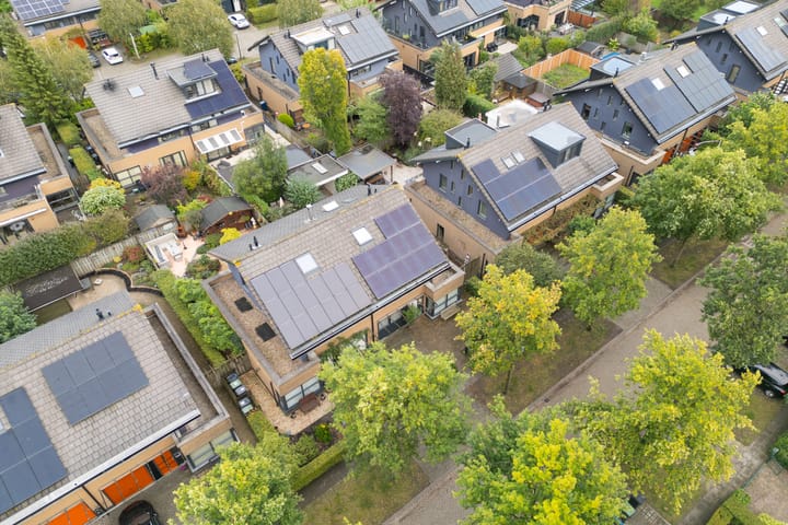 Foto 60 van Februaristraat 132