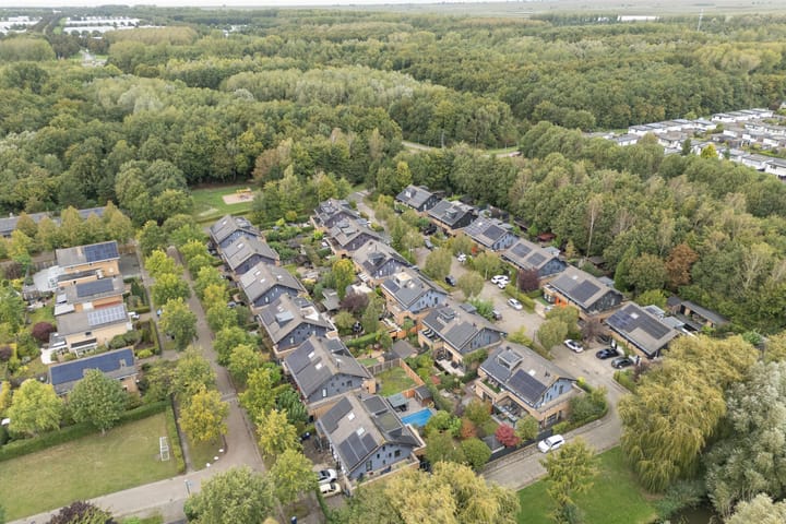 Foto 63 van Februaristraat 132