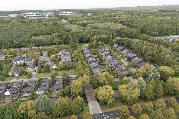 Foto 64 van Februaristraat 132