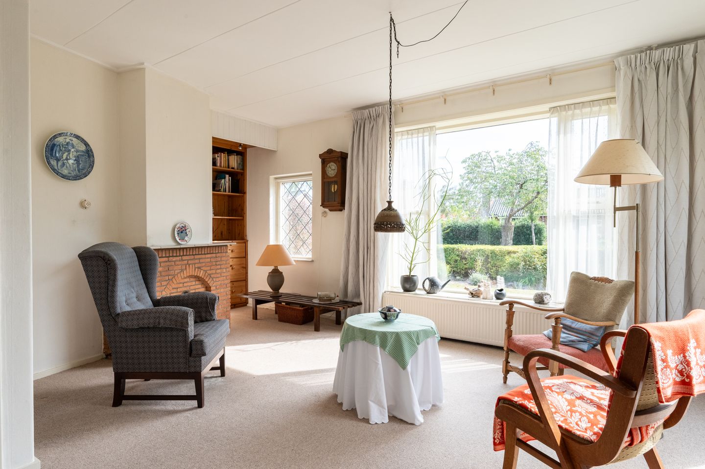 Photo 14 of Dr G van Schouwenlaan 21