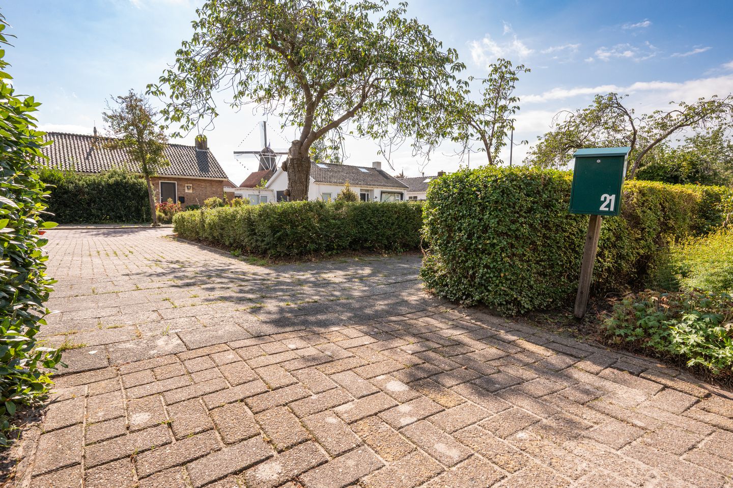 Photo 49 of Dr G van Schouwenlaan 21