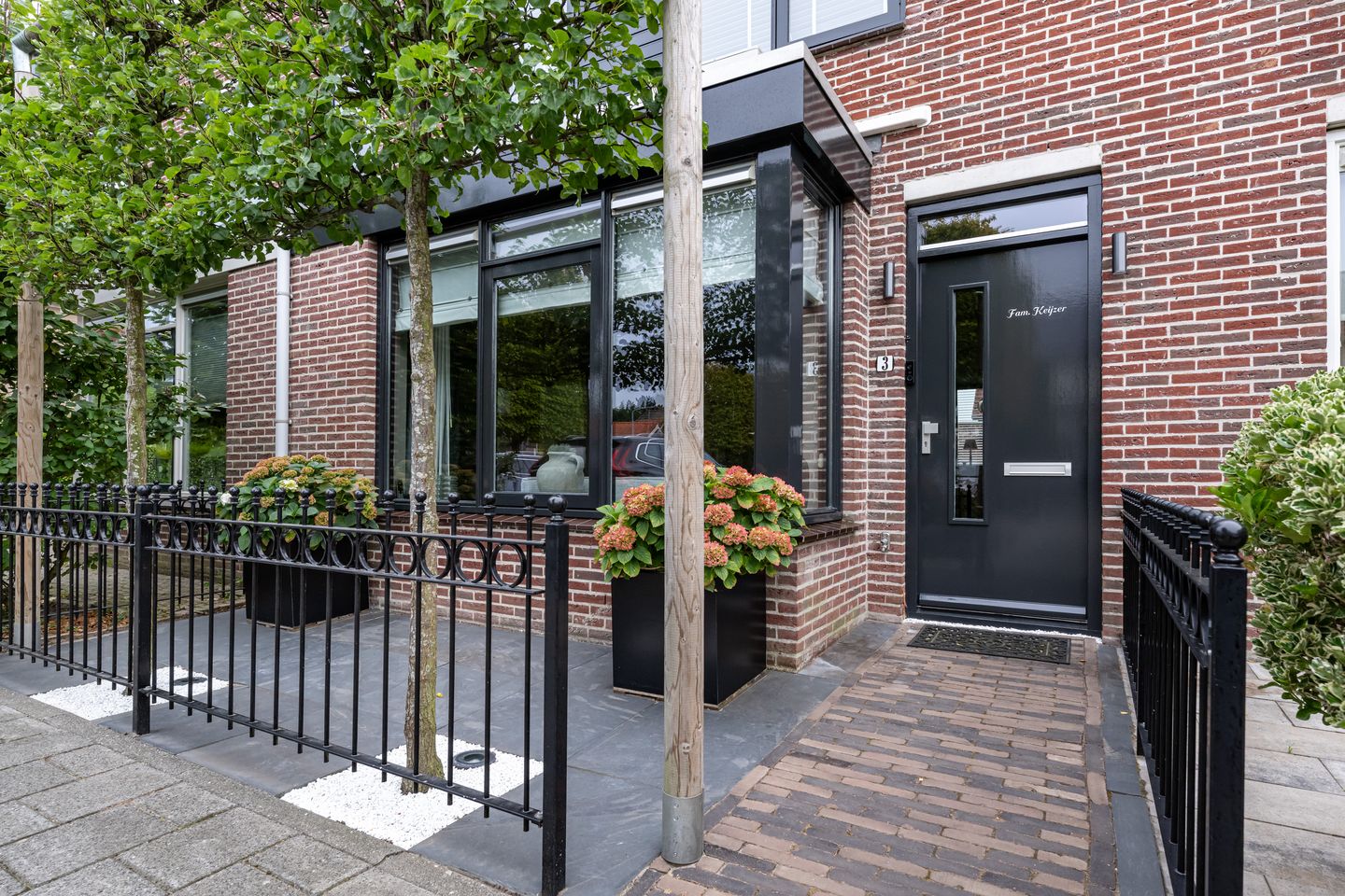 Photo 4 of Bachplantsoen 3