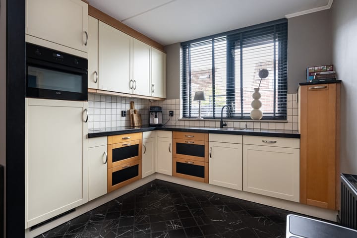 Foto 13 van Bachplantsoen 3