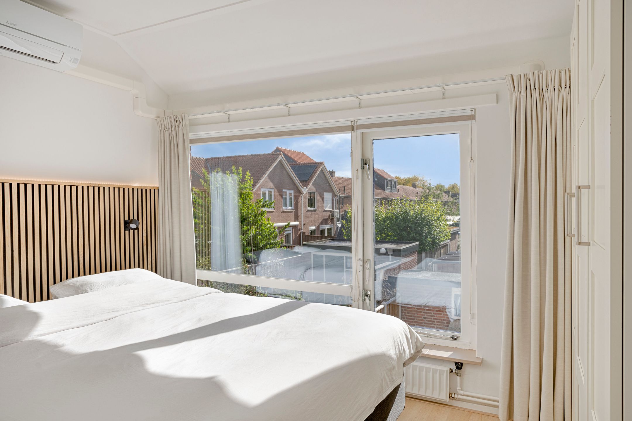 Foto 15 van Frans van Mierisstraat 49