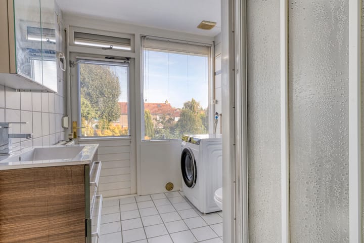 Photo 24 of C.A. Dekkerstraat 7