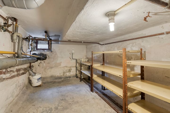 Photo 39 of C.A. Dekkerstraat 7