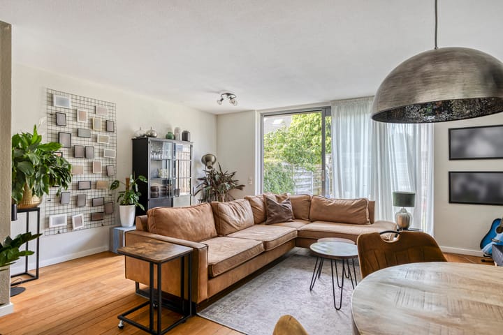 Photo 8 of Visarend 47