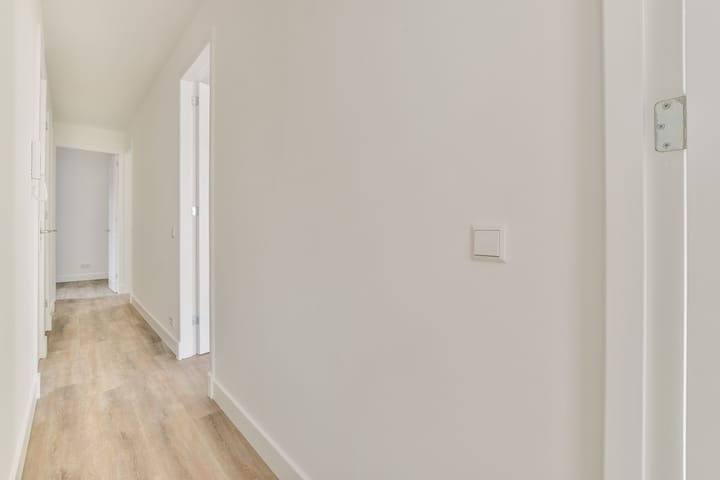 Photo 3 of Van Woustraat 142-3