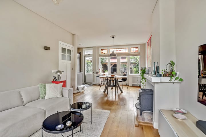 Foto 7 van Agatha Dekenstraat 9