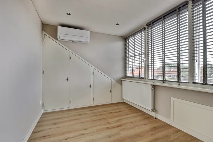 Foto 15 van Agatha Dekenstraat 9