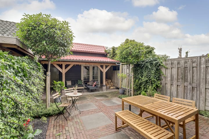 Foto 32 van Agatha Dekenstraat 9