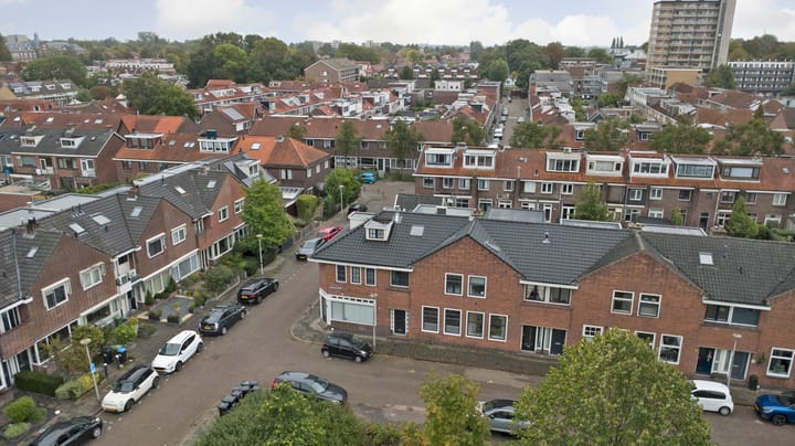 Foto 38 van Agatha Dekenstraat 9