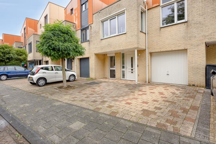 Photo 7 of Kennemerland 76