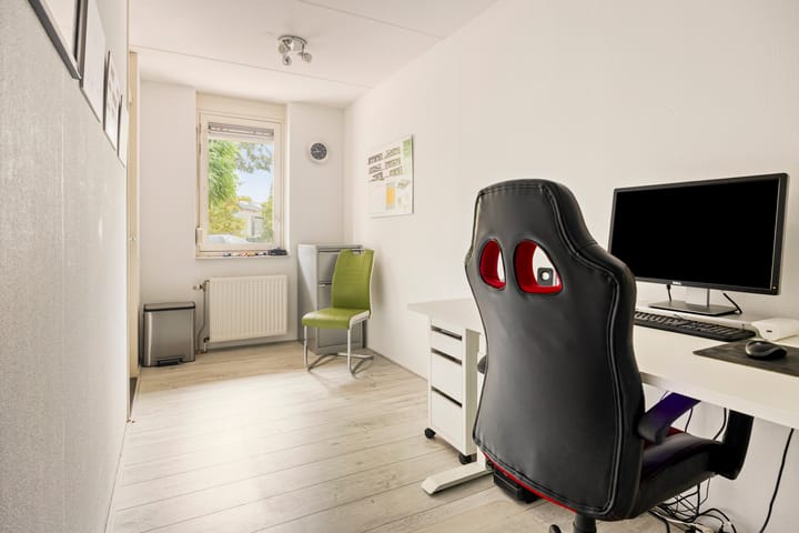 Photo 10 of Kennemerland 76