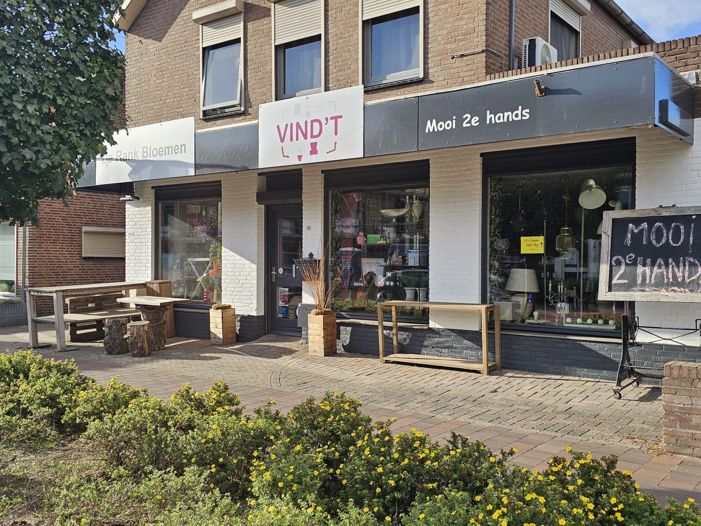 Bekijk foto 2 van 't Dorp 10