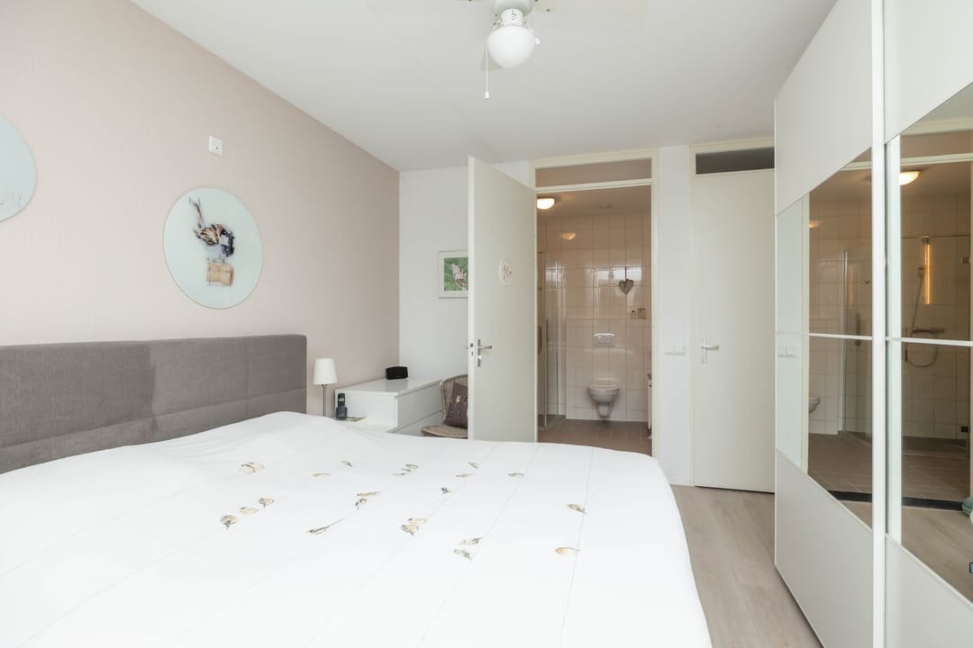 Foto 31 van Jan Naardingweg 5-102