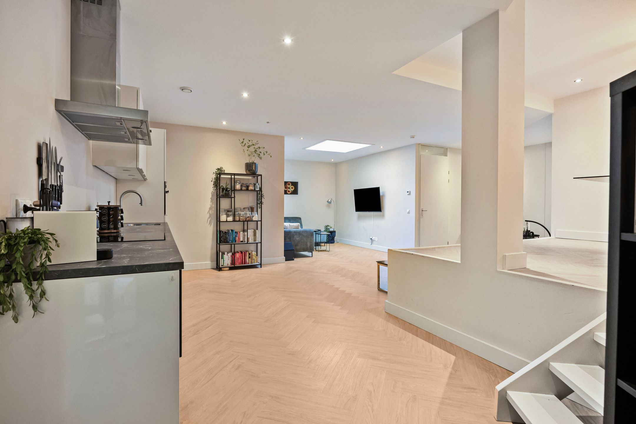 Foto 6 van Raadhuislaan 103