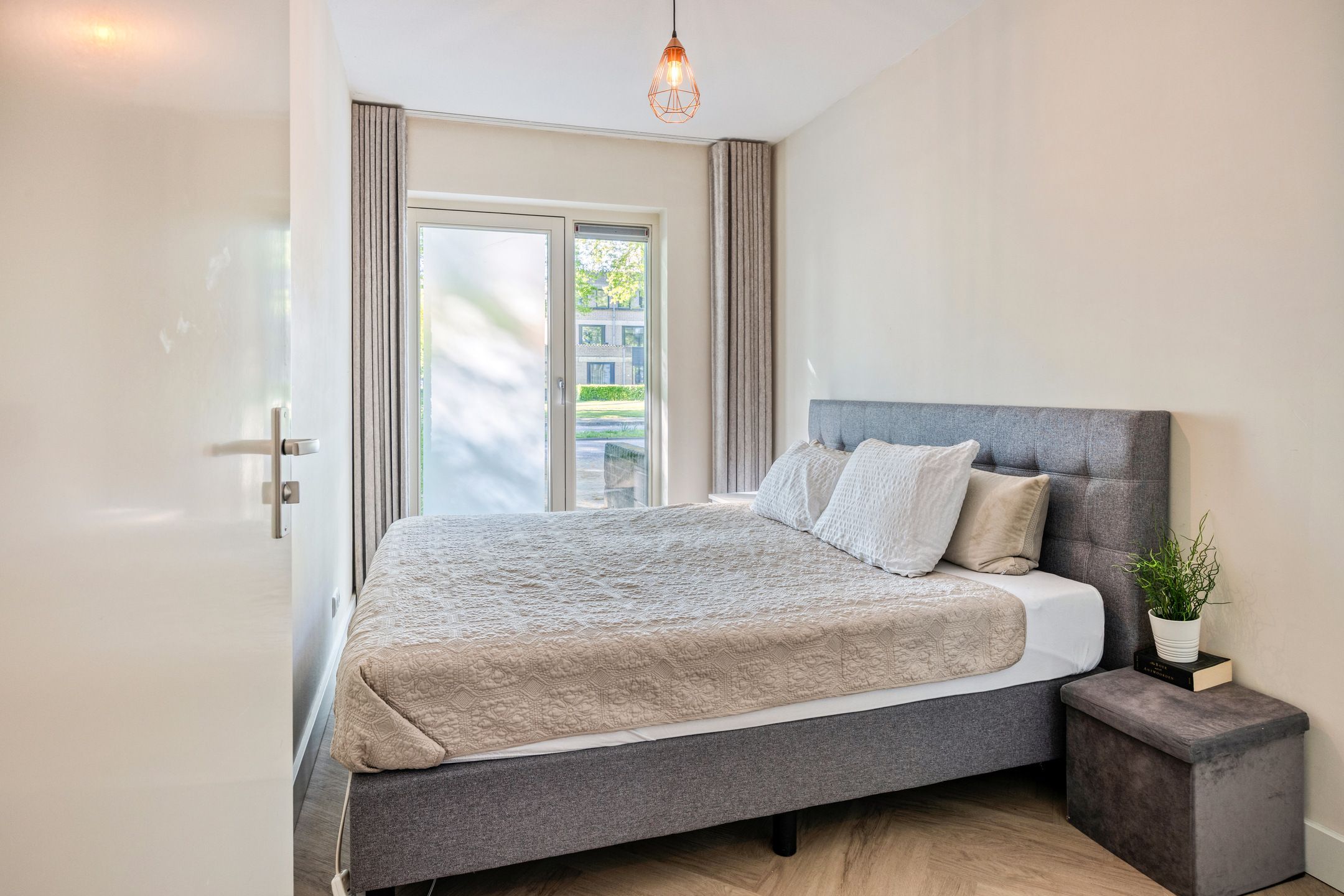 Foto 12 van Raadhuislaan 103