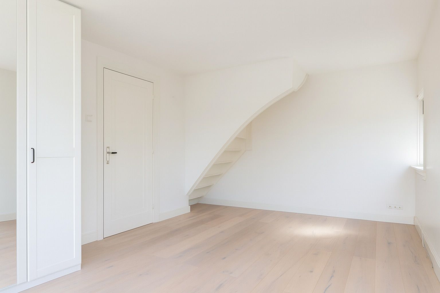 Foto 21 van Koningin Julianaweg 3