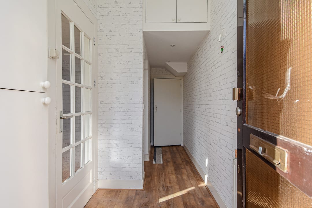 Photo 7 of Emmastraat 3