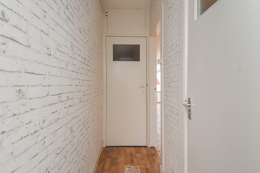 Photo 8 of Emmastraat 3