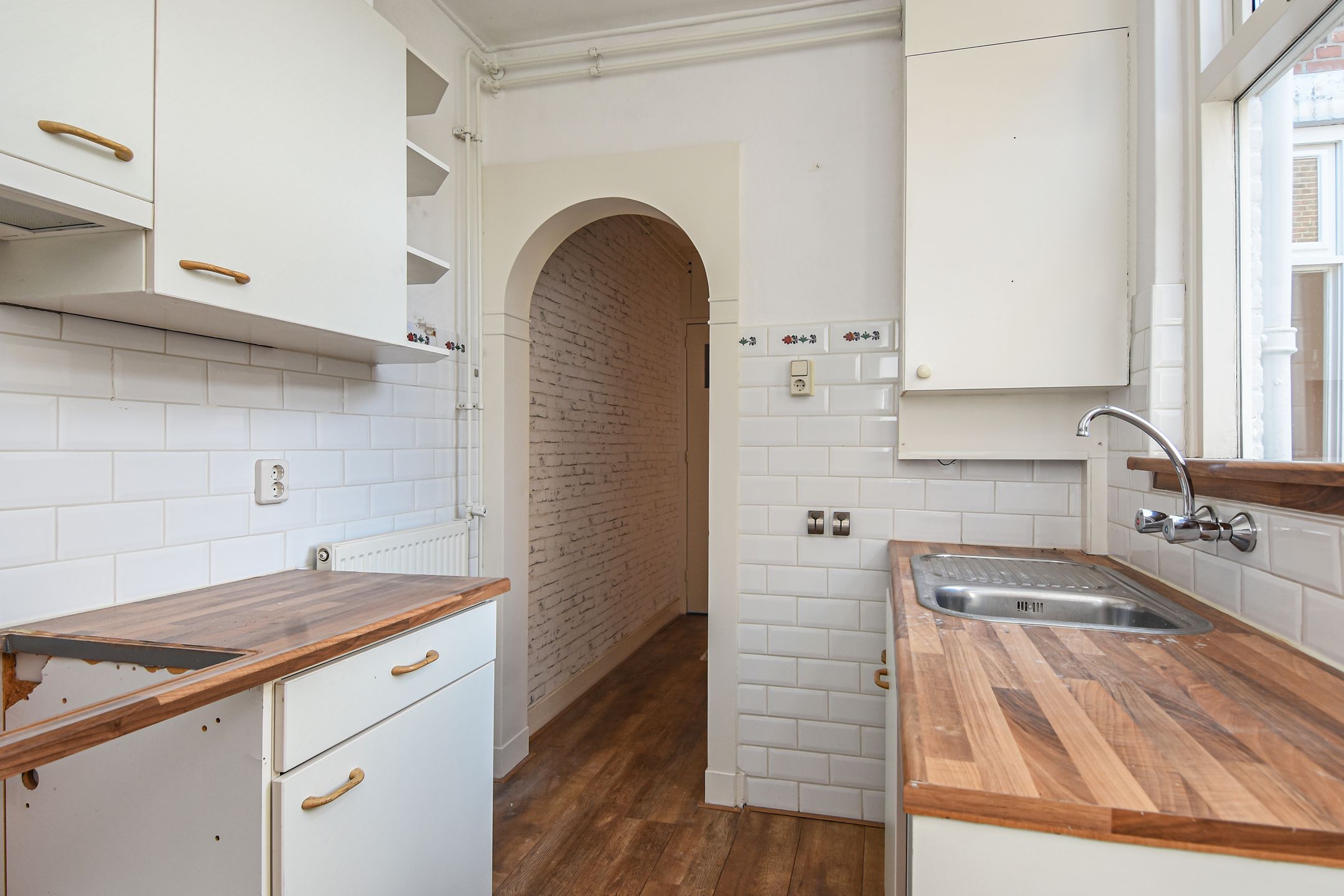 Photo 21 of Emmastraat 3