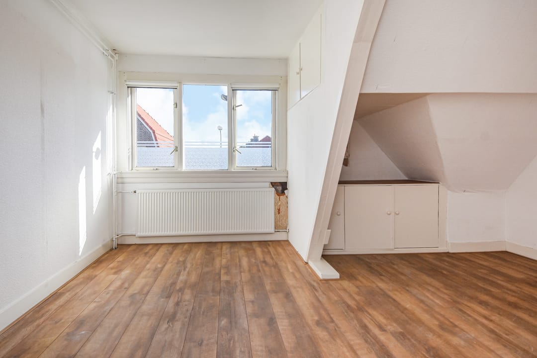 Photo 26 of Emmastraat 3