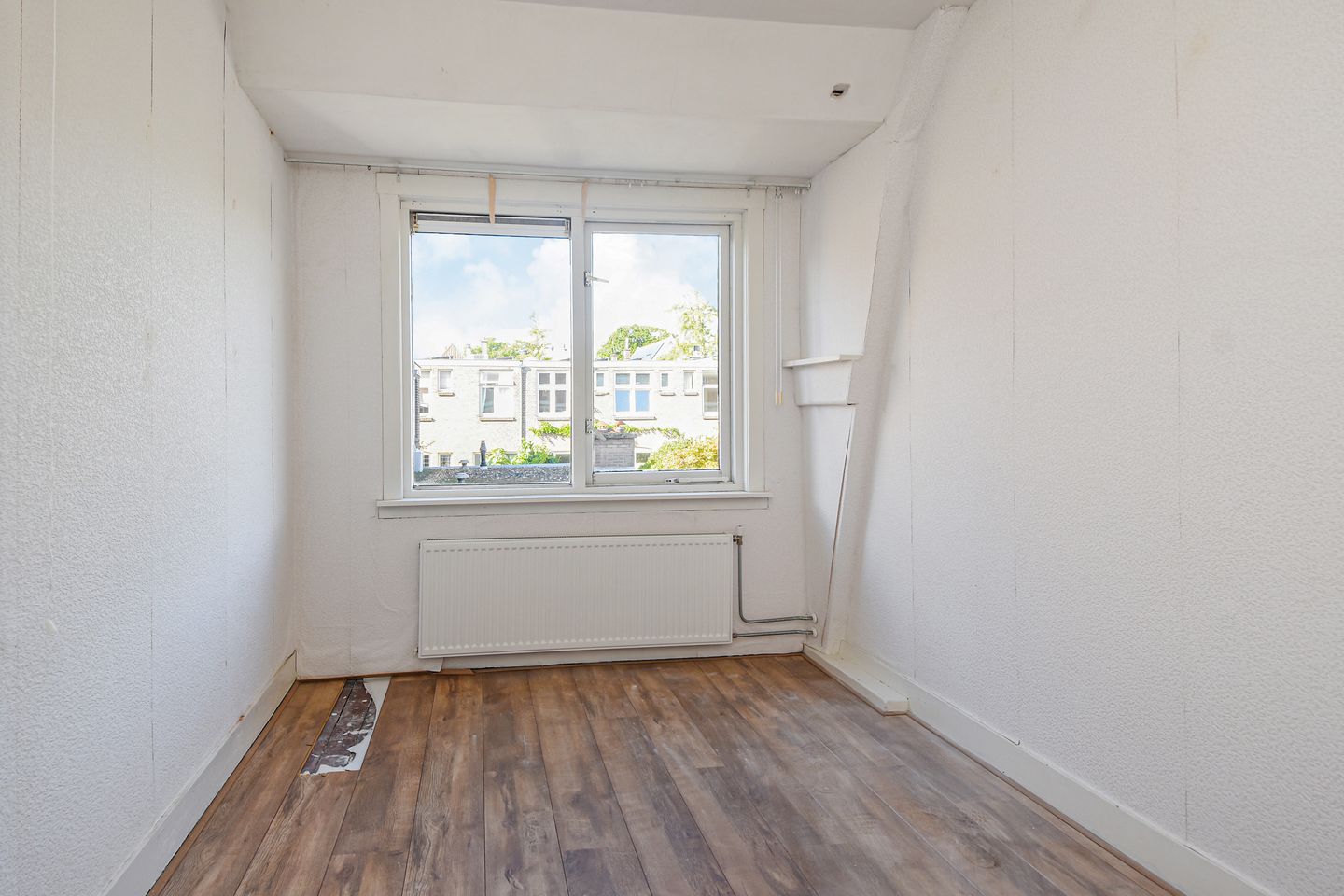 Photo 29 of Emmastraat 3