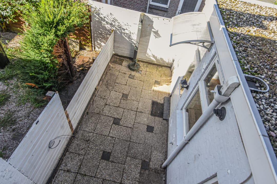 Photo 32 of Emmastraat 3