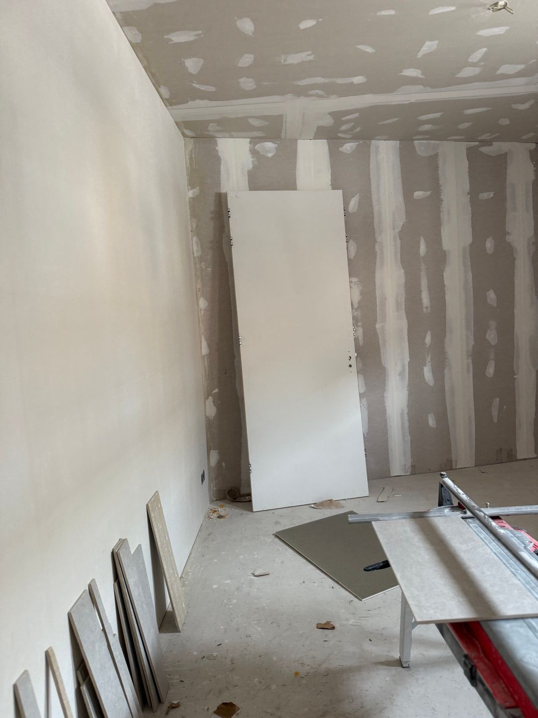 Photo 11 of Bisschopstraat 2-B