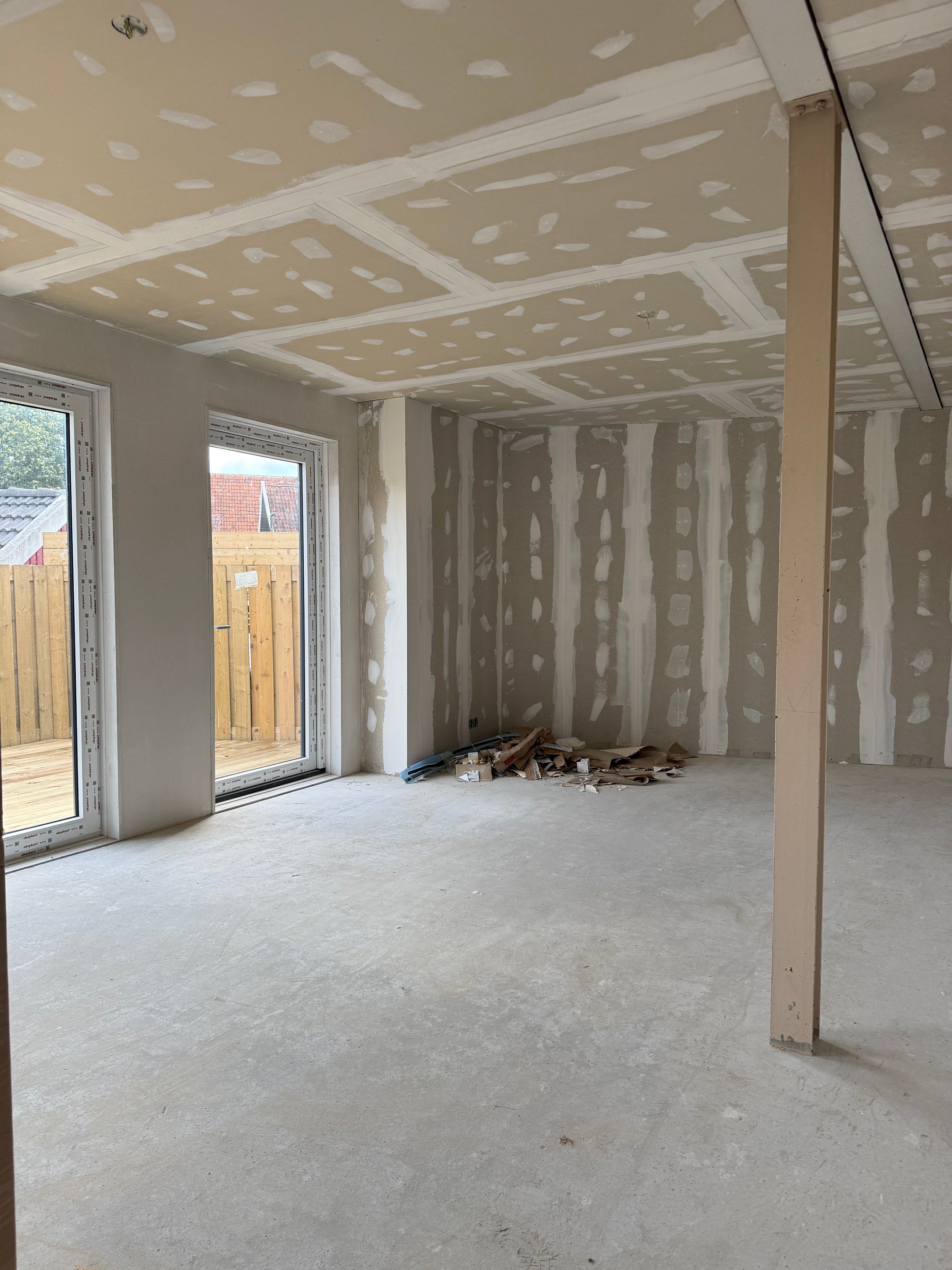 Photo 15 of Bisschopstraat 2-B