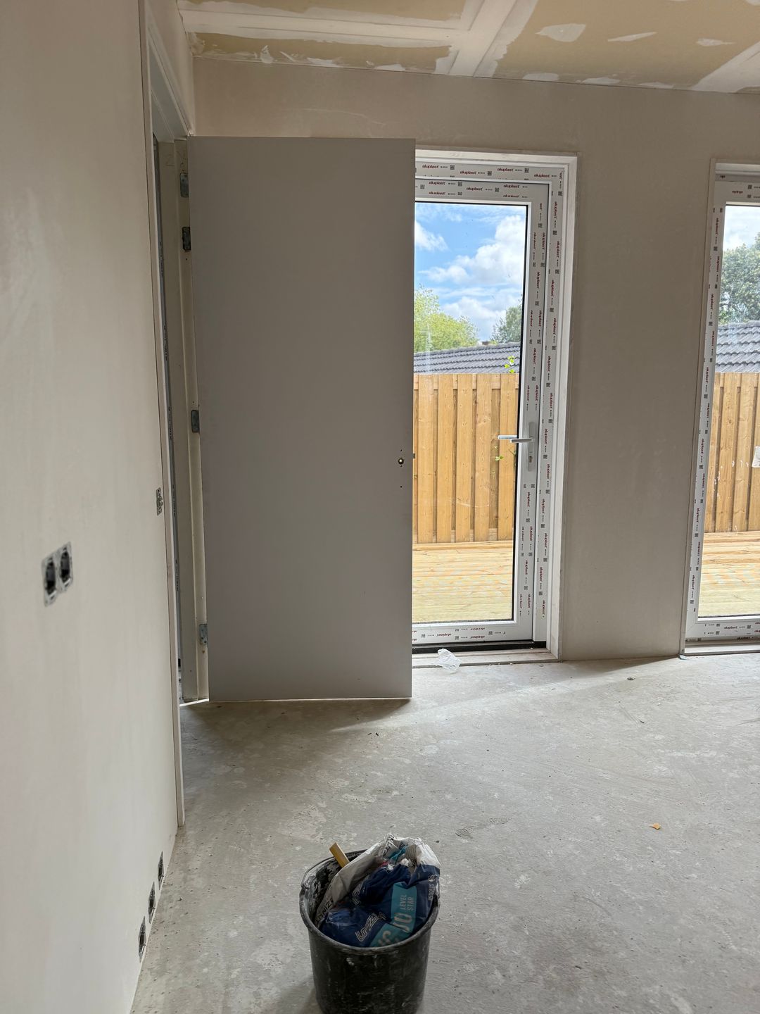 Photo 16 of Bisschopstraat 2-B