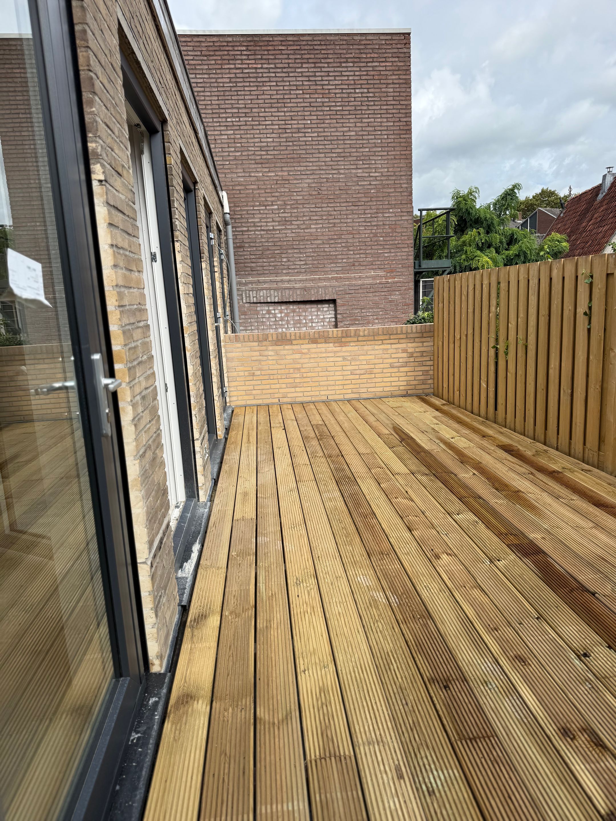 Photo 21 of Bisschopstraat 2-B