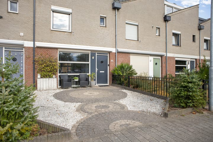 Foto 33 van Goudpiasterstraat 37